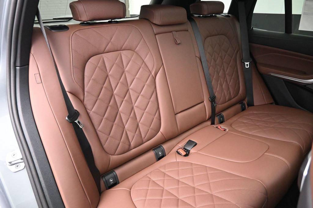 صورة مصغرة 31 لـ 2026 BMW X5 SDRIVE40I
