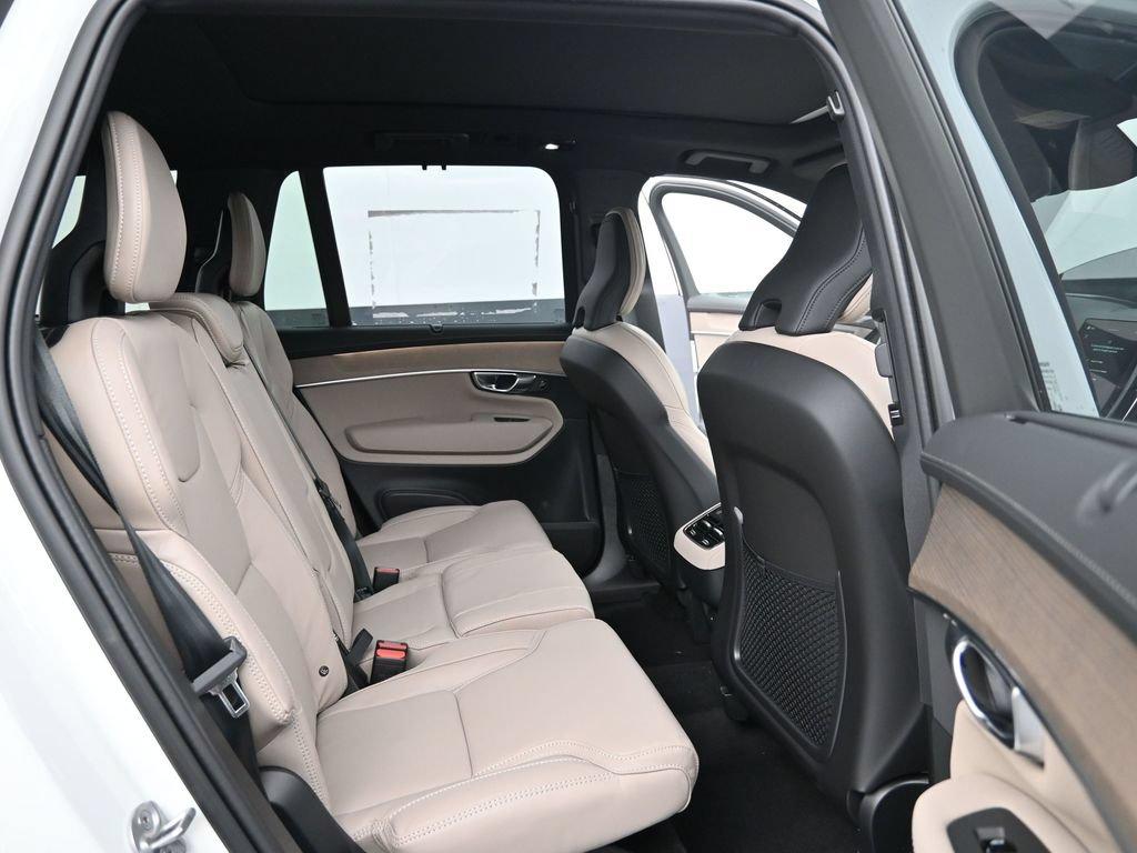 2026 Volvo XC90 B6 ULTRA 7-SEATER — миниатюра 17