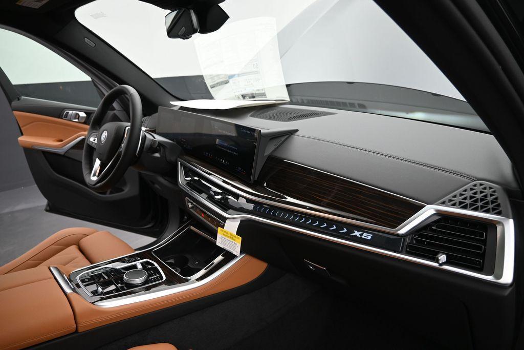 صورة مصغرة 25 لـ 2026 BMW X5 PHEV XDRIVE50E