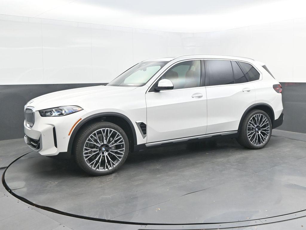 New 2026 BMW X5 sDrive40i