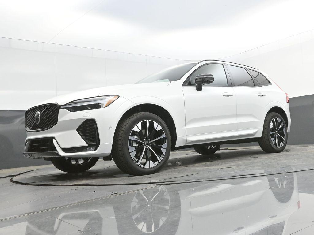 2026 Volvo XC60 B5 PLUS — миниатюра 30