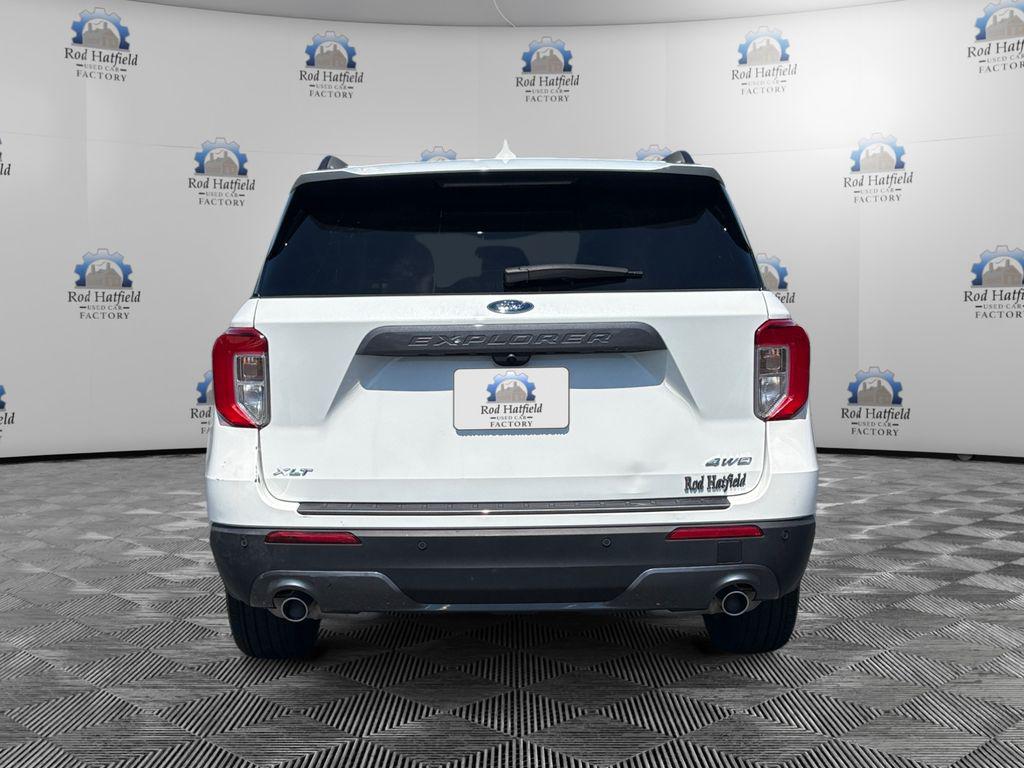 2023 FORD EXPLORER XLT — фото 4