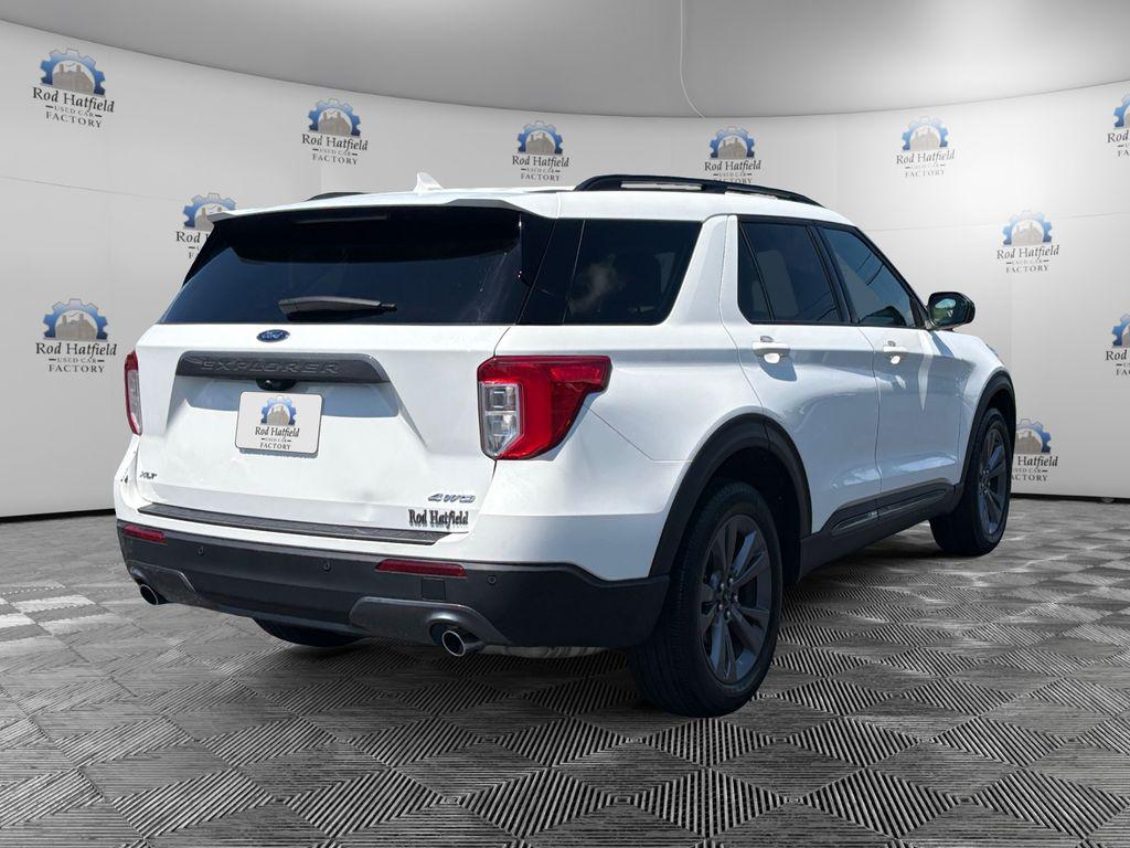 2023 FORD EXPLORER XLT — фото 5