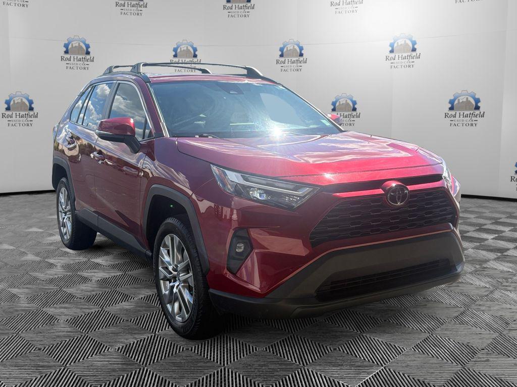 صورة 7 لـ 2023 Toyota RAV4 XLE PREMIUM