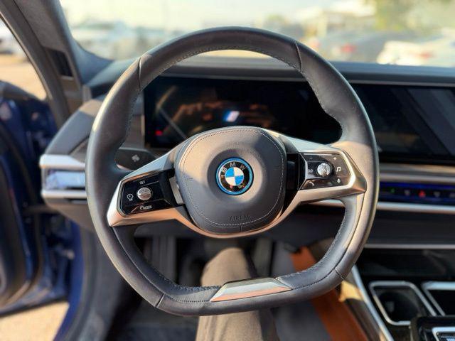 صورة مصغرة 11 لـ 2023 BMW I7 XDRIVE60