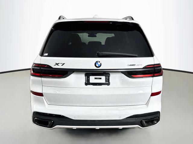 صورة مصغرة 6 لـ 2026 BMW X7 XDRIVE40I