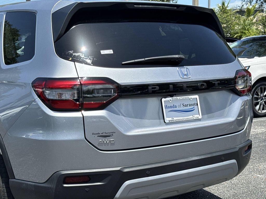 2023 Honda PILOT AWD EX-L 7 PASSENGER — фото 10