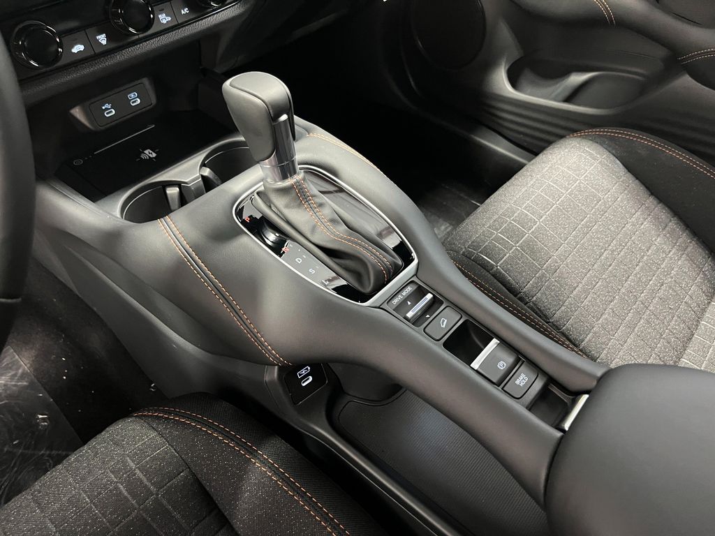 2027 Honda HR-V SPORT 缩略图 18