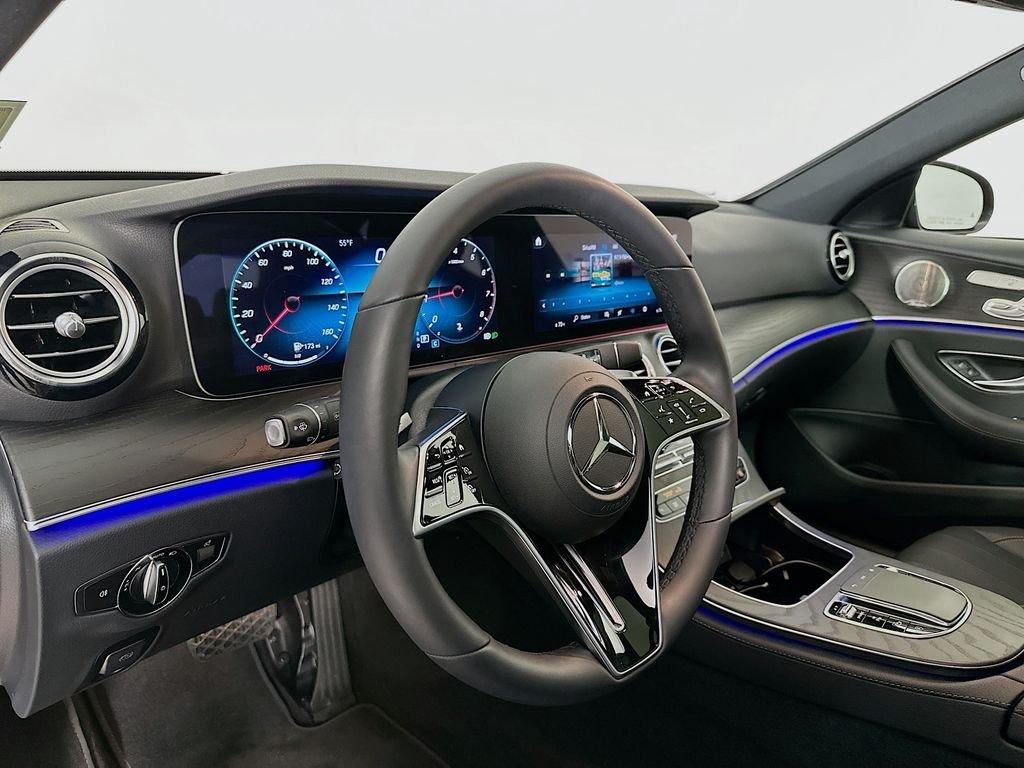 MERCEDES-BENZ E-CLASS - 8