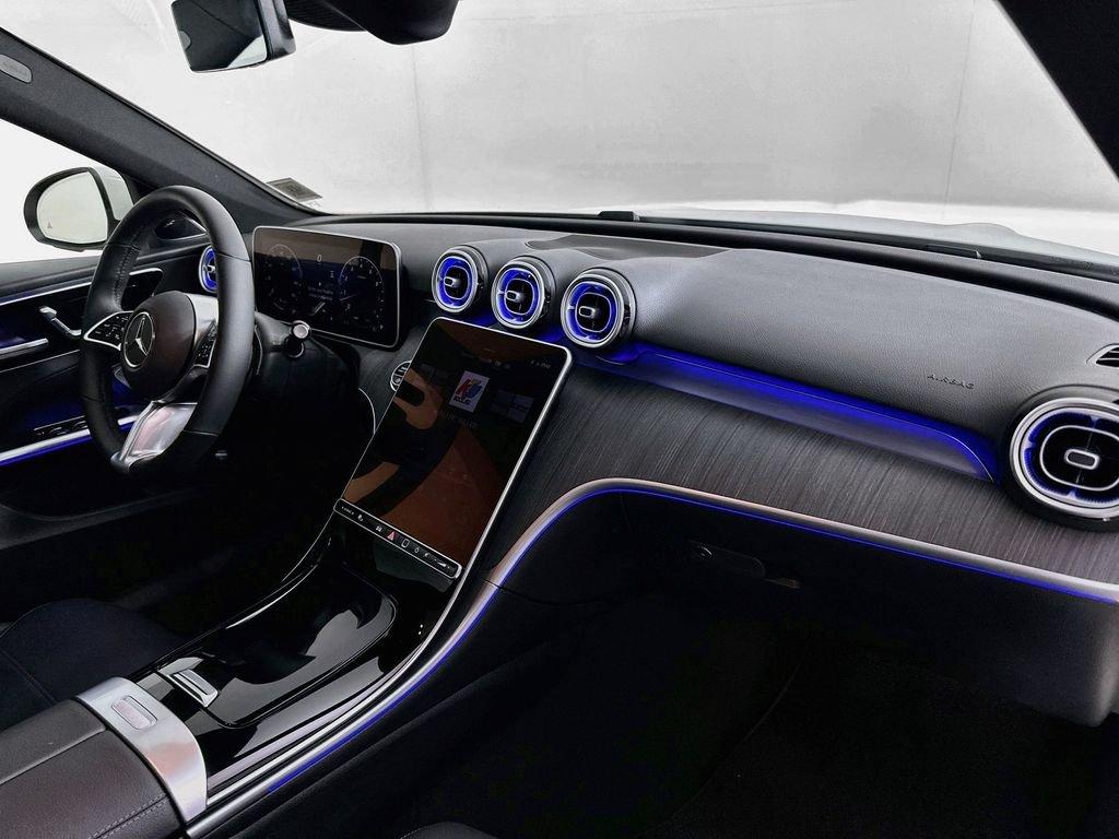 2025 Mercedes-BENZ C-CLASS — миниатюра 30