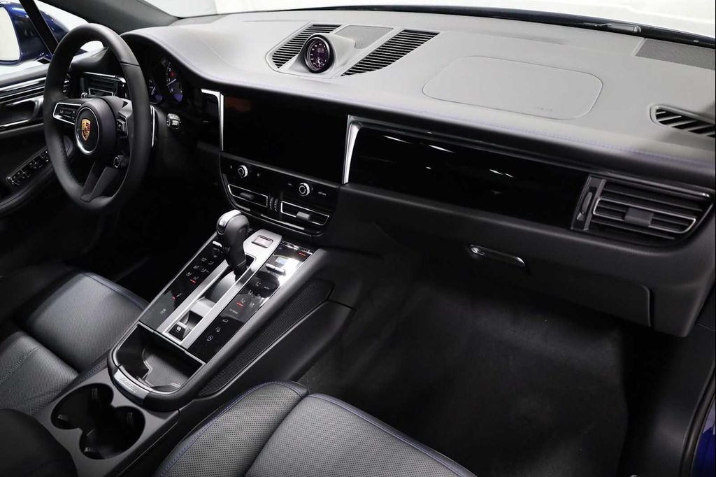 2026 Porsche MACAN 照片 6