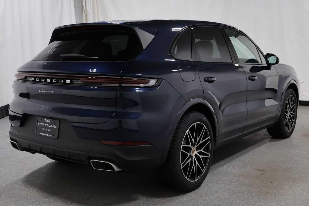 PORSCHE CAYENNE - 9