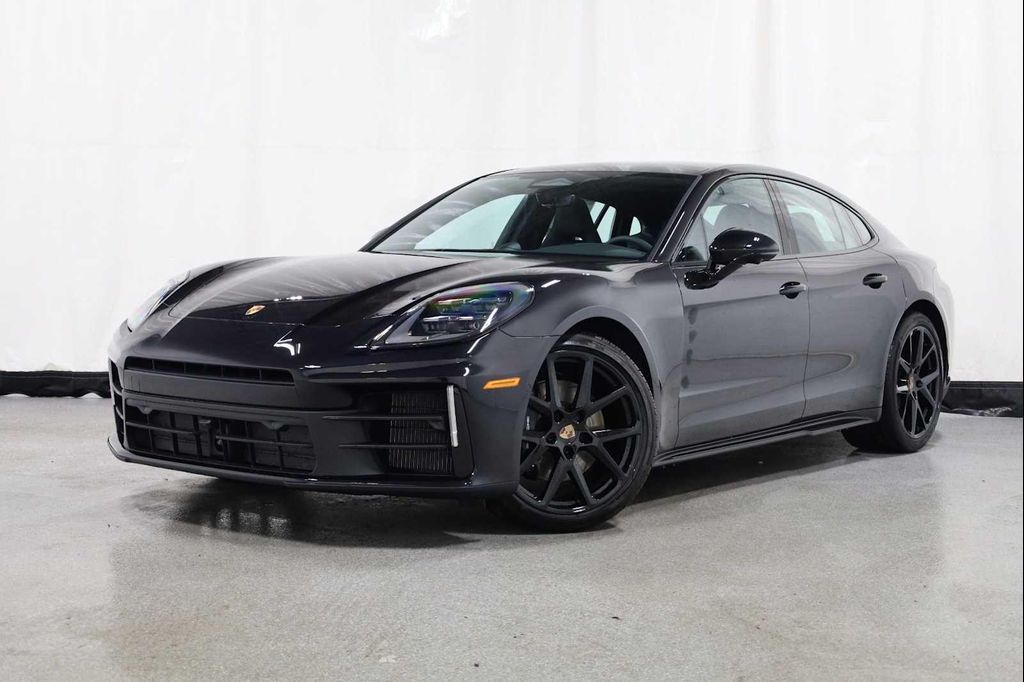 New 2026 Porsche Panamera 4