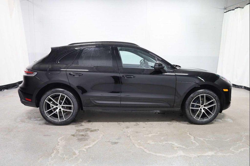 2026 Porsche MACAN 照片 10