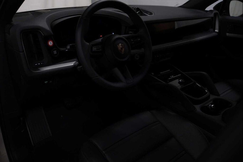 PORSCHE CAYENNE - 4