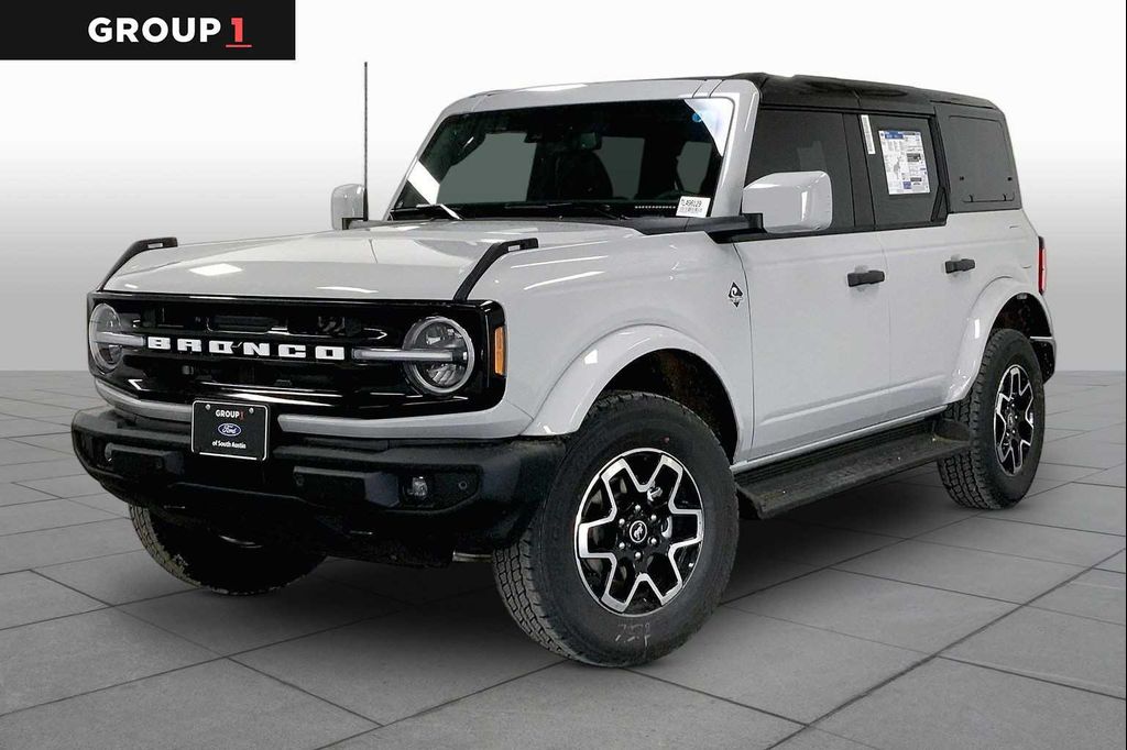 New 2026 Ford Bronco Outer Banks