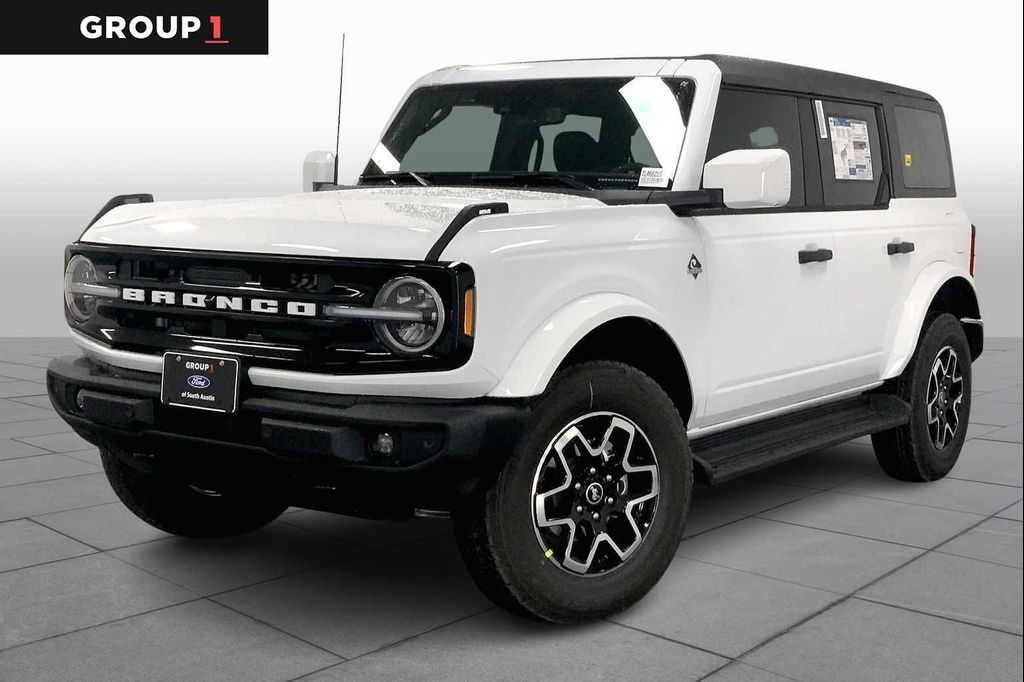 New 2026 Ford Bronco Outer Banks