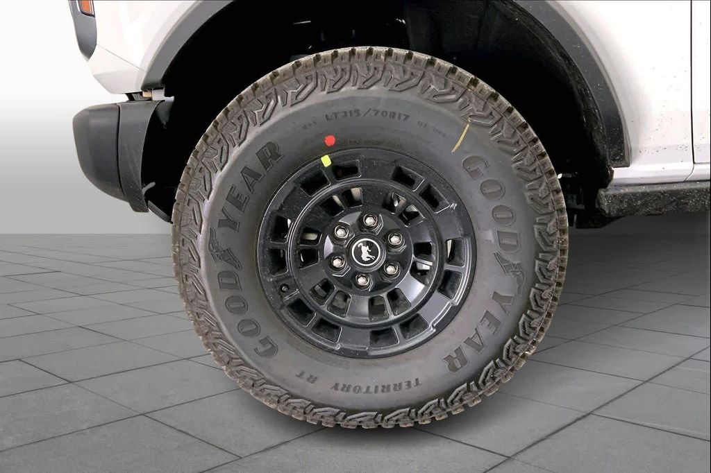 FORD BRONCO - 9