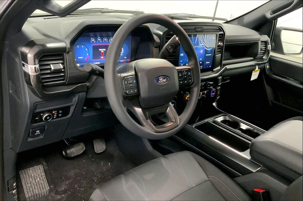 FORD F-150 STX - 7