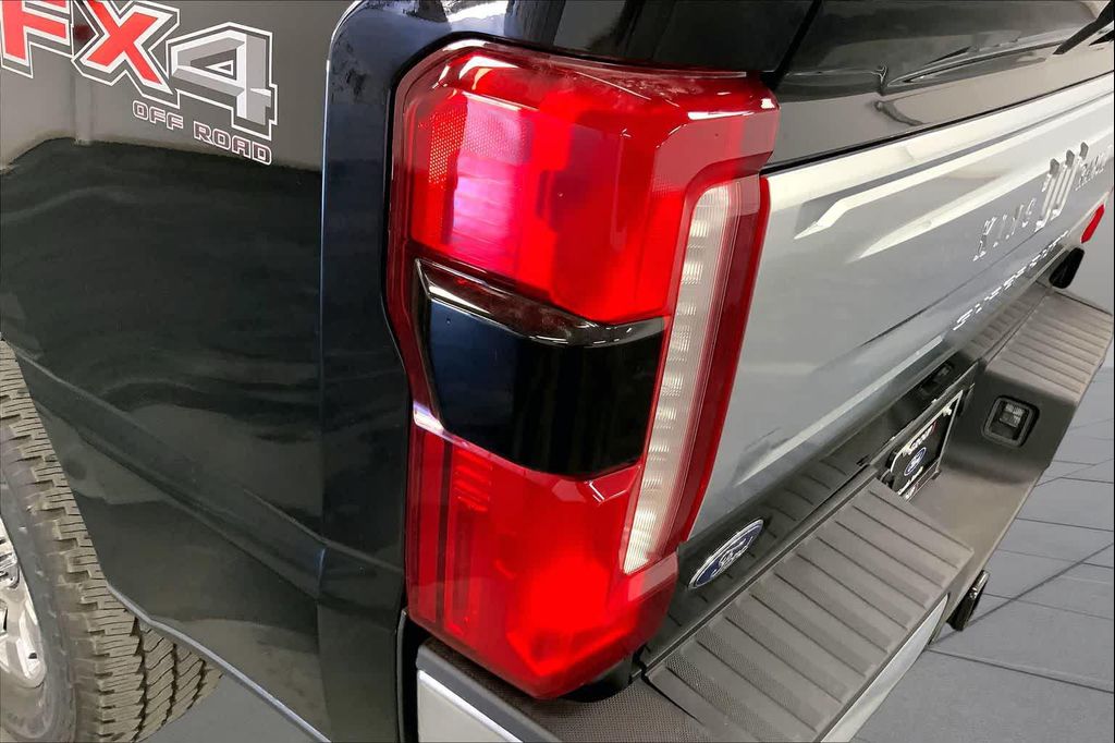 صورة مصغرة 14 لـ 2026 FORD F-350 KING RANCH