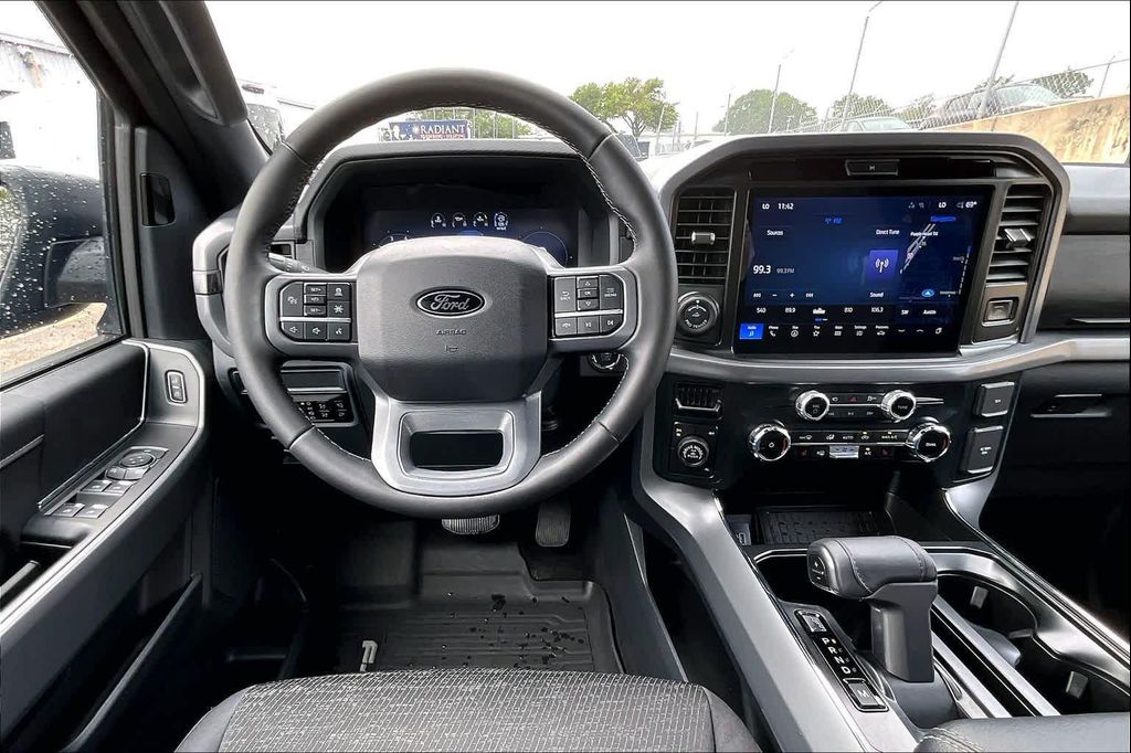 FORD F-150 XLT - 6