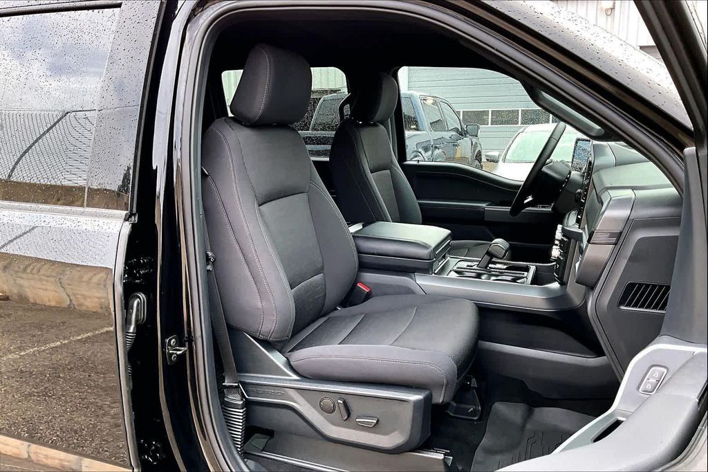 FORD F-150 XLT - 9