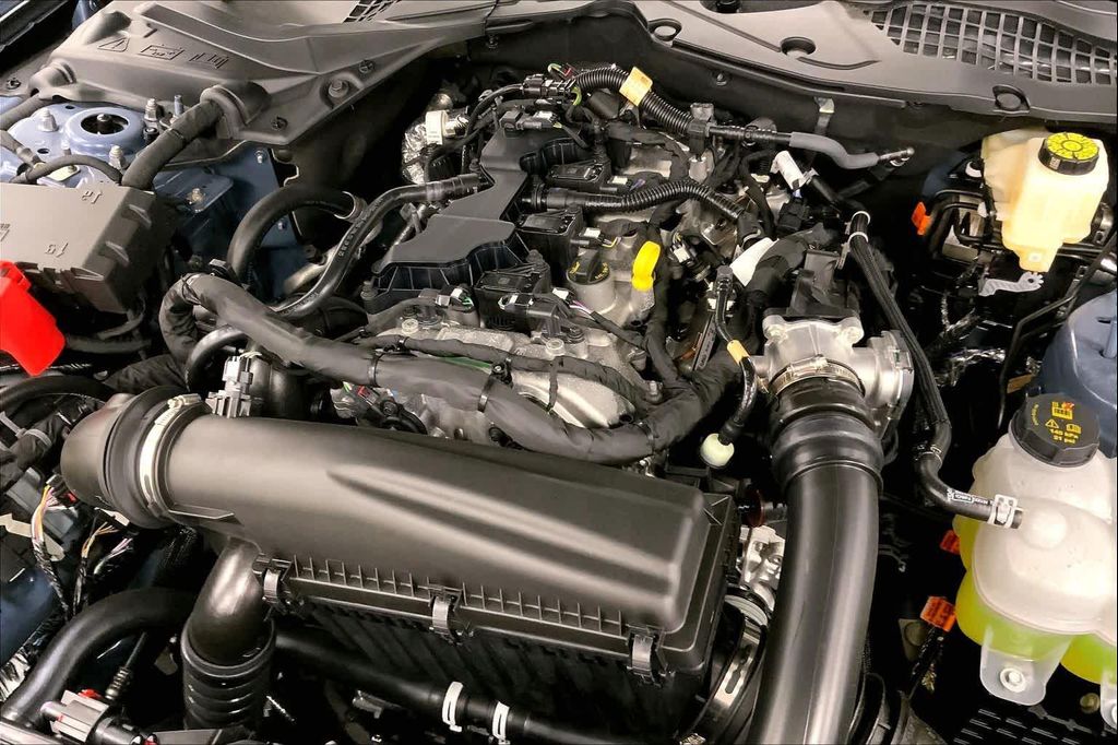 صورة مصغرة 16 لـ 2026 FORD MUSTANG ECOBOOST