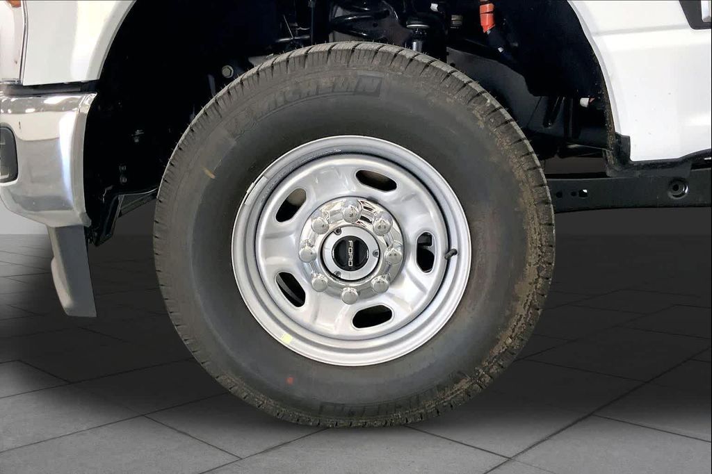2026 FORD F-250 XL 照片 9