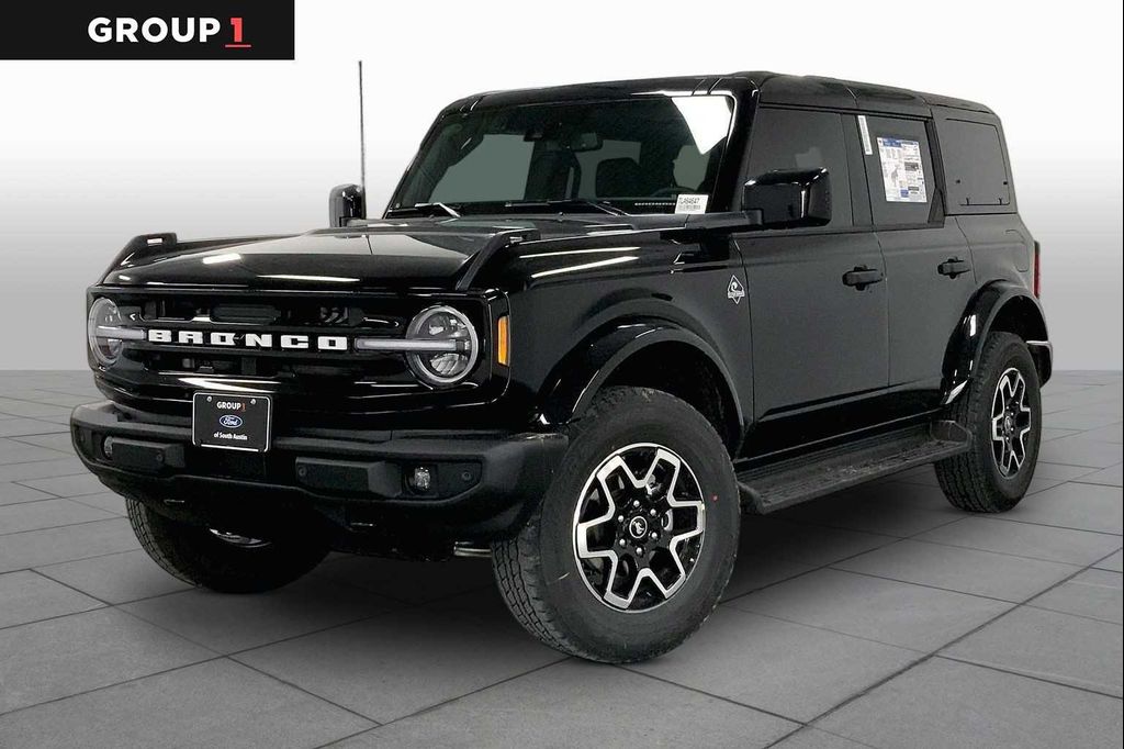 New 2026 Ford Bronco Outer Banks