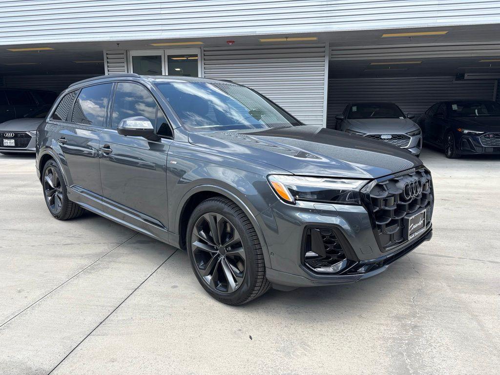 2026 AUDI Q7 55 photo 3