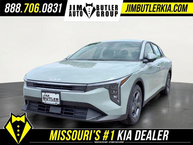 New 2026 Kia K4 LXS