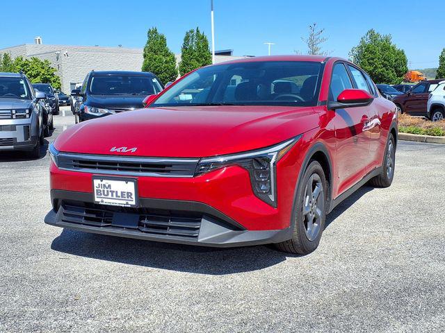 New 2025 Kia K4 LXS