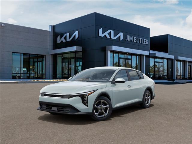 New 2026 Kia K4 LXS