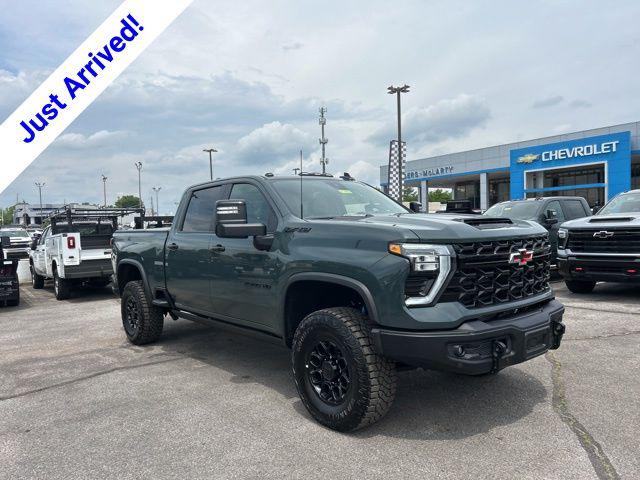New 2026 Chevrolet Silverado 2500 Crew Cab, Standard Bed, XR2, 4WD