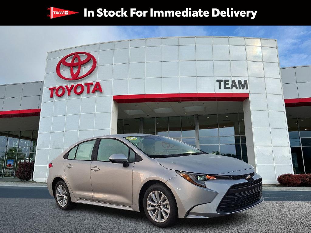 New 2027 Toyota Corolla LE