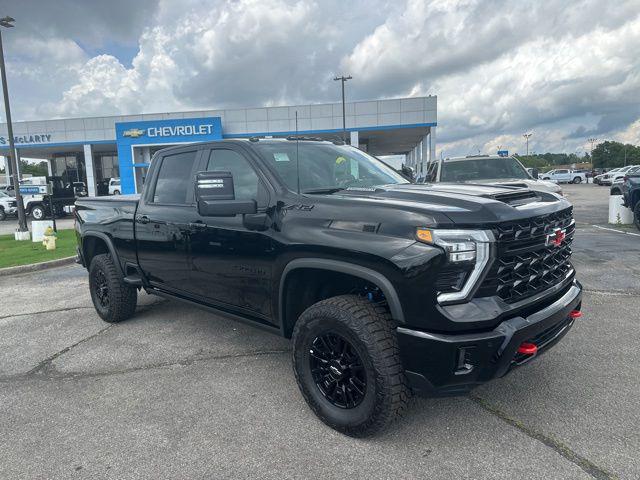 New 2026 Chevrolet Silverado 2500 Crew Cab, Standard Bed, XR2, 4WD
