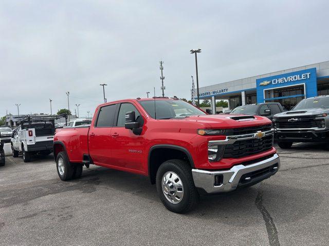 New 2026 Chevrolet Silverado 3500 LT