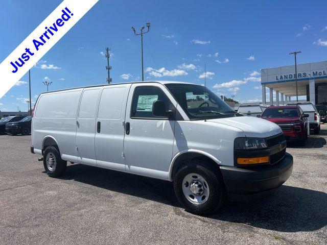 New 2026 Chevrolet Express 2500 Work Van
