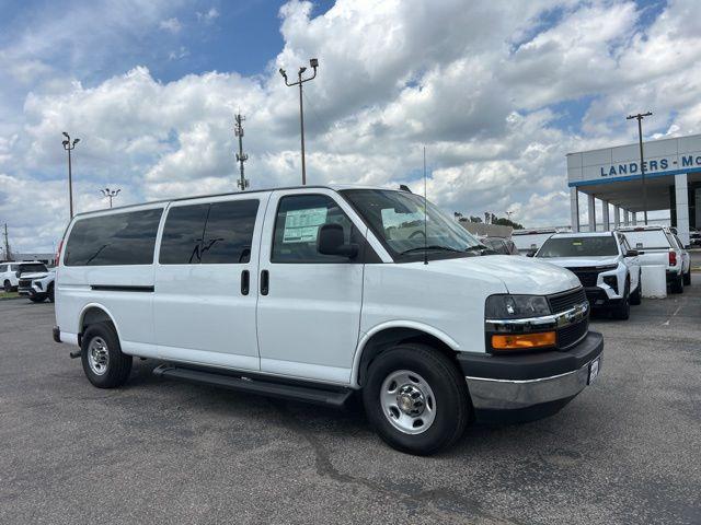 New 2025 Chevrolet Express 3500 RWD 3500 Extended Wheelbase WT