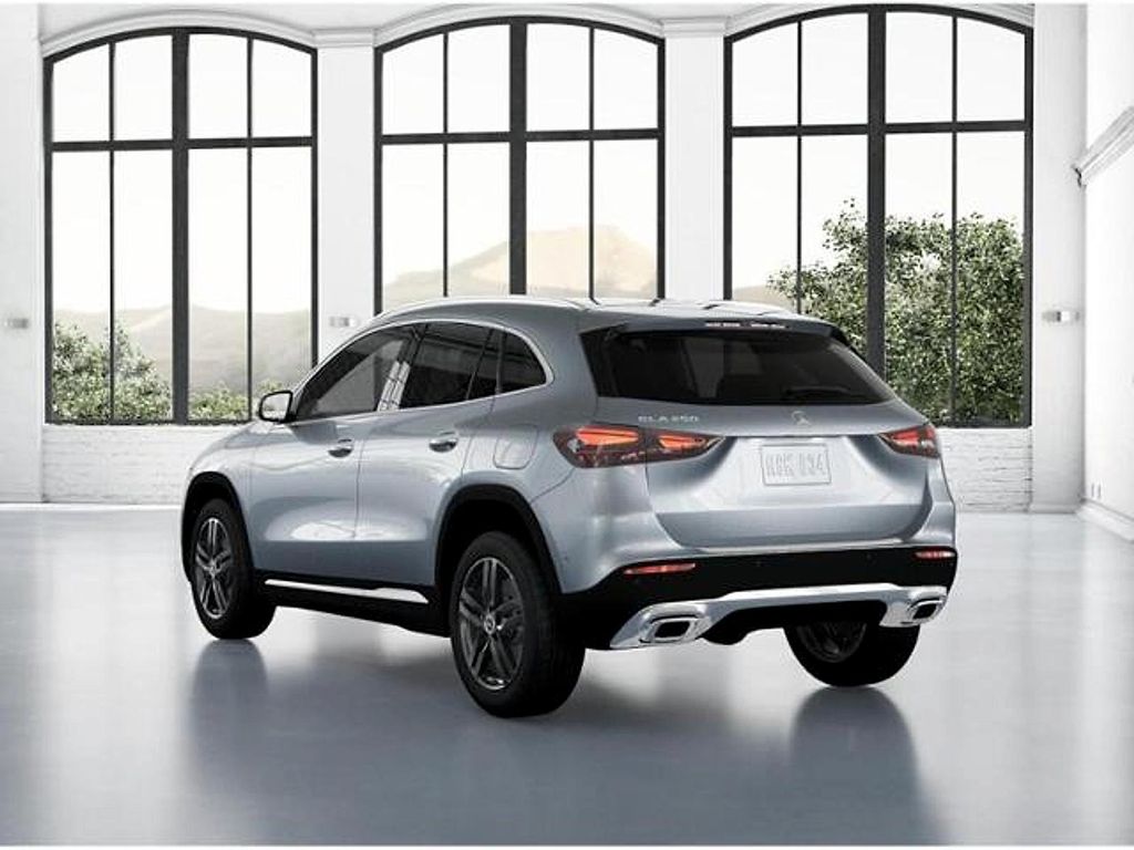 2025 Mercedes-BENZ GLA 缩略图 27