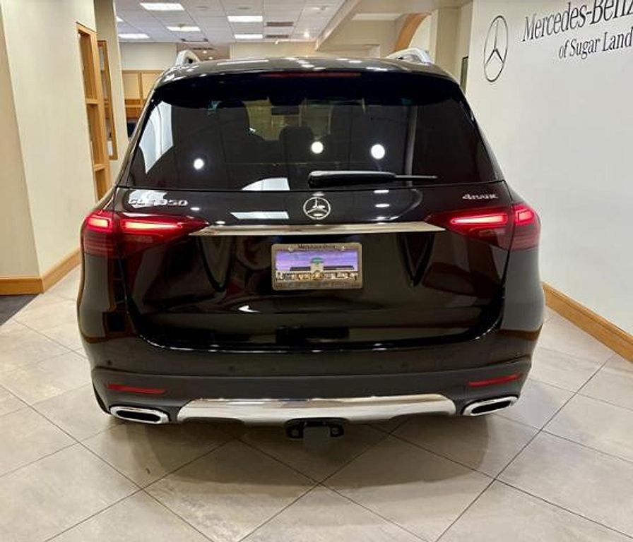 2026 Mercedes-BENZ GLE 照片 4