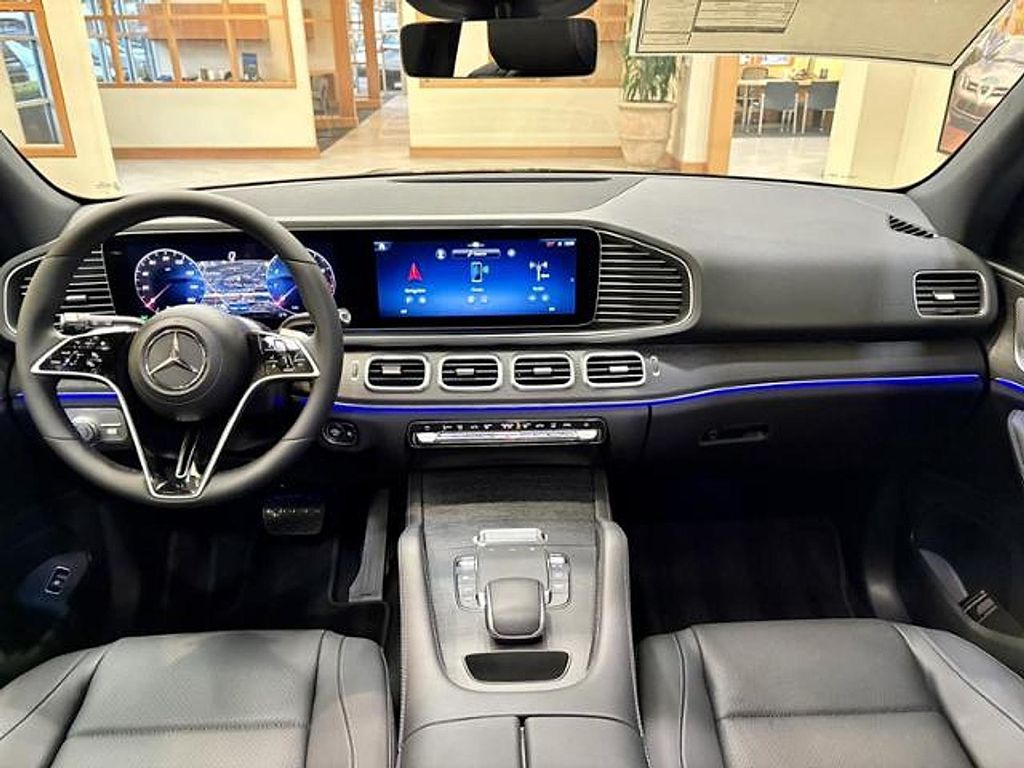 2026 Mercedes-BENZ GLE — фото 9