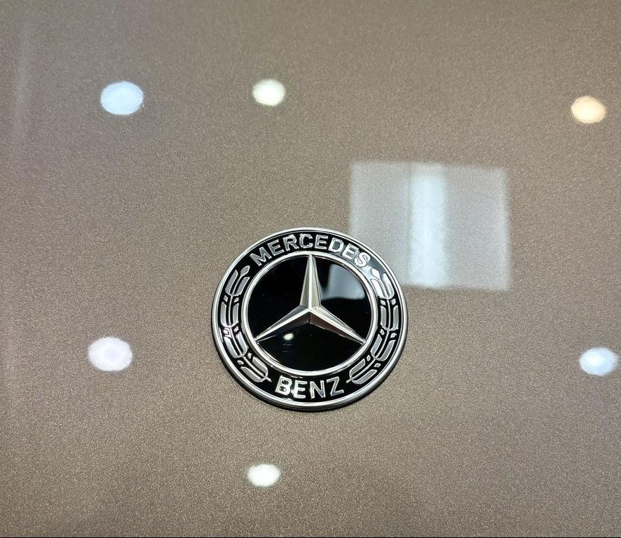 MERCEDES-BENZ E-CLASS - 6