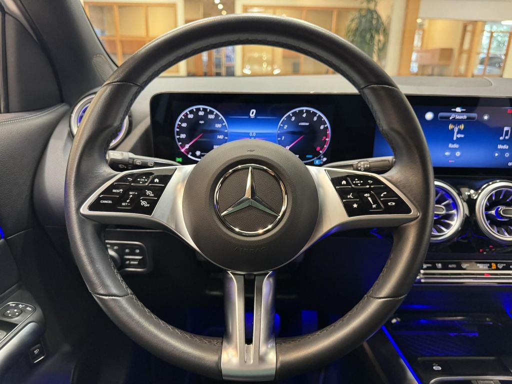 MERCEDES-BENZ GLA-CLASS - 8