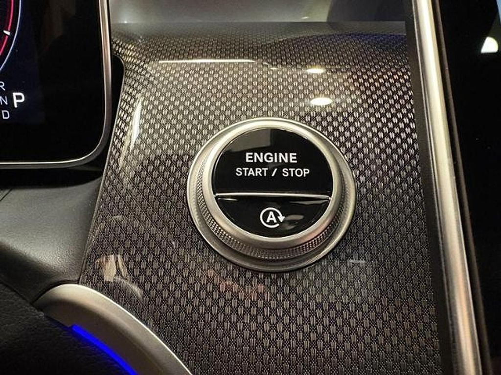 2026 Mercedes-BENZ GLC 缩略图 17