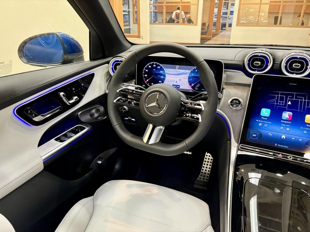 MERCEDES-BENZ GLC - 9