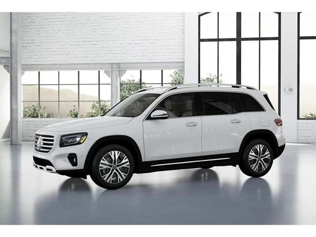 2025 Mercedes-BENZ GLB 缩略图 36