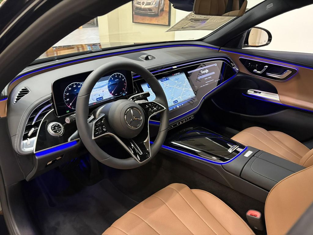 MERCEDES-BENZ E-CLASS - 10