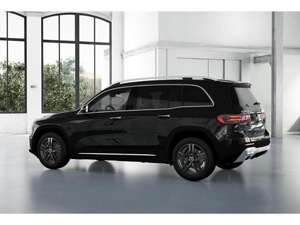 2025 Mercedes-BENZ GLB — миниатюра 30