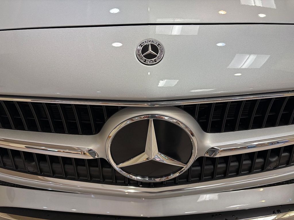 2026 Mercedes-BENZ C-CLASS 照片 8